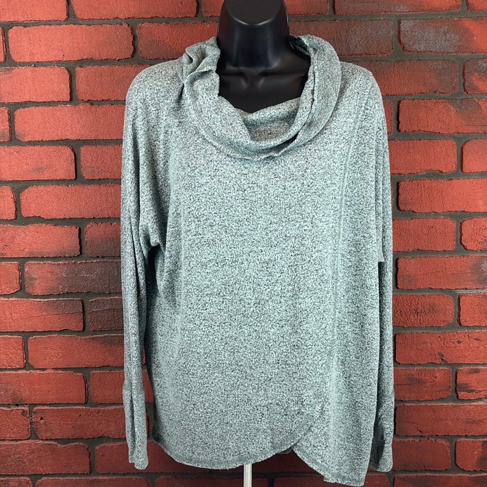 Green Envelope Shirt Woman Medium‎